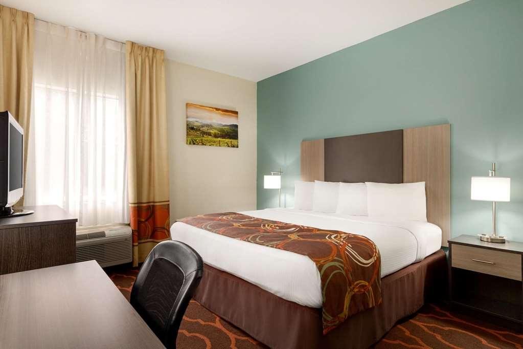 Baymont By Wyndham Grovetown Augusta Hotell Rom bilde