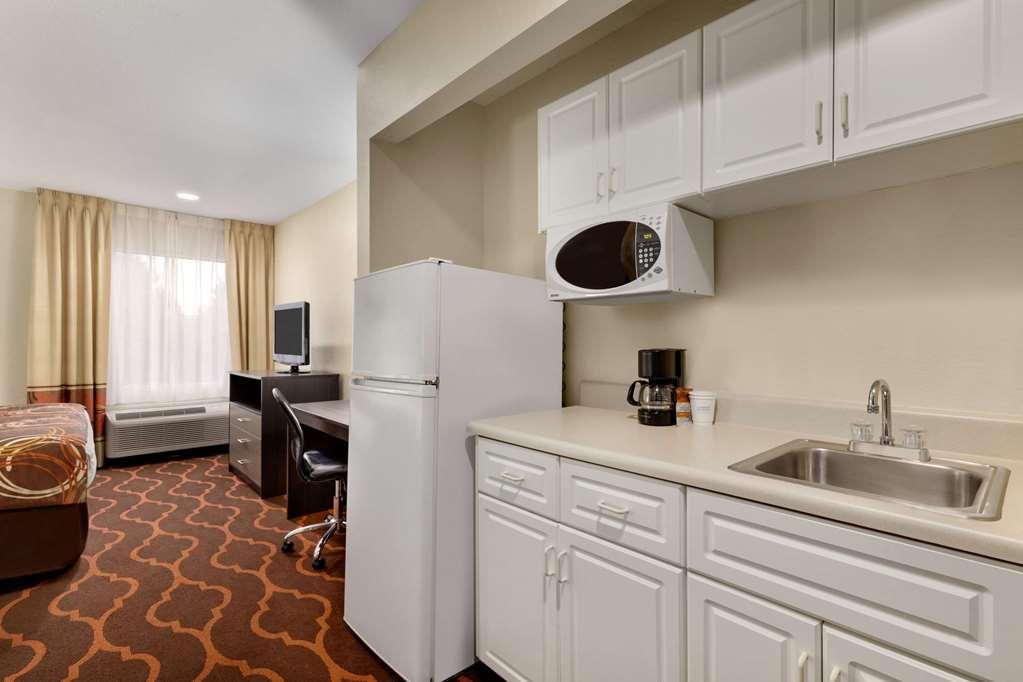 Baymont By Wyndham Grovetown Augusta Hotell Rom bilde
